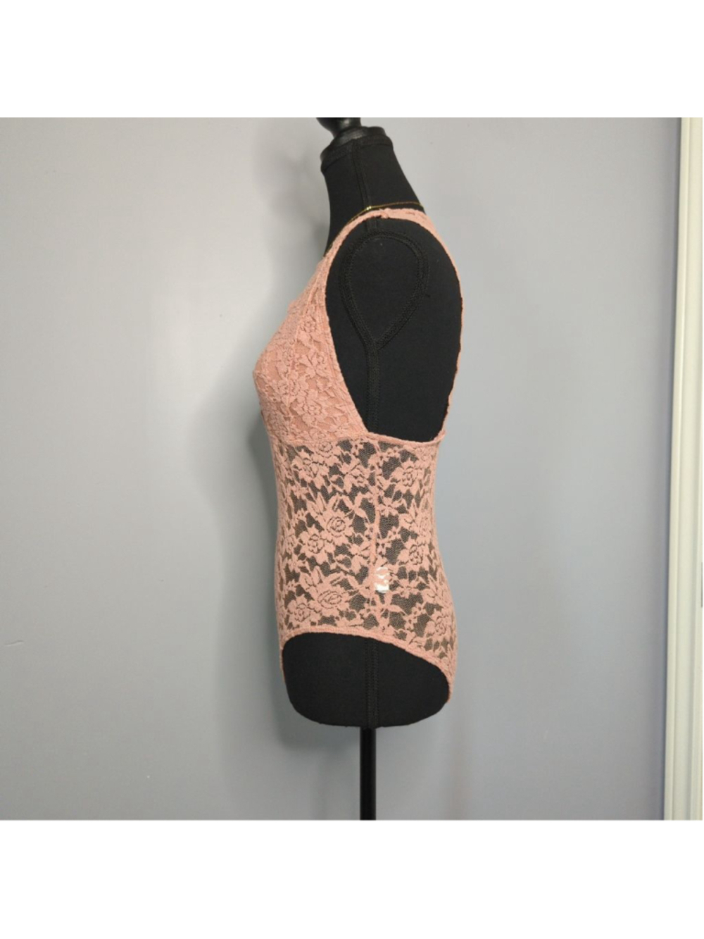 Streetwear Society Pink Floral Lace Bodysuit Sheer V Neck Sz M Coquette Feminine - Picture 4 of 12